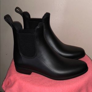 Black rain boots